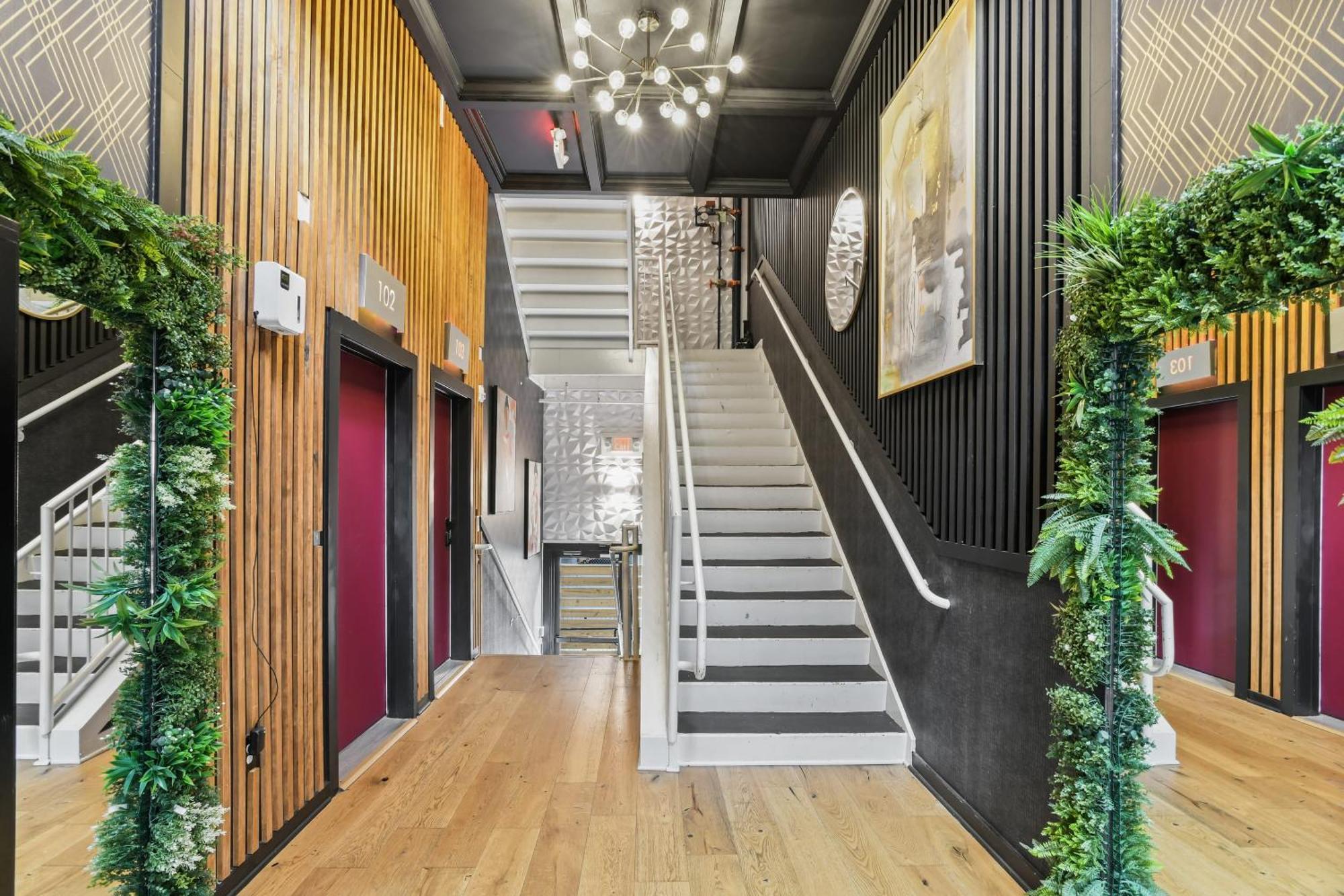 Stupendous Heart Of Piedmont Park Two Story Loft Lejlighed Atlanta Eksteriør billede